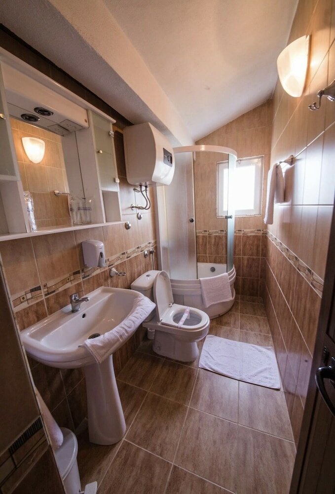 Фото Hotel Ideal