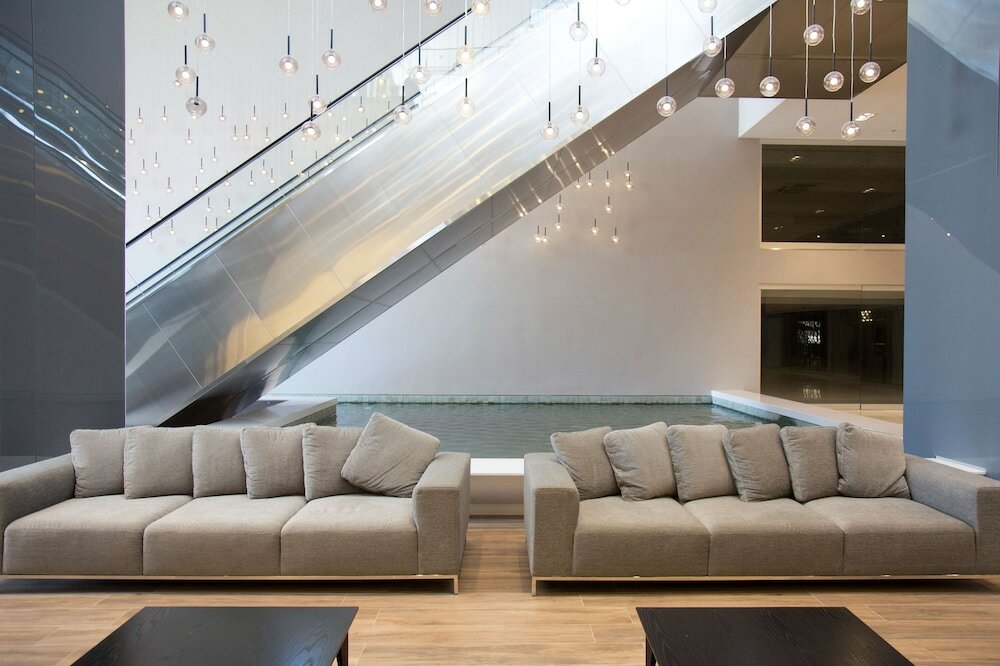 Фото Nh Curitiba The Five