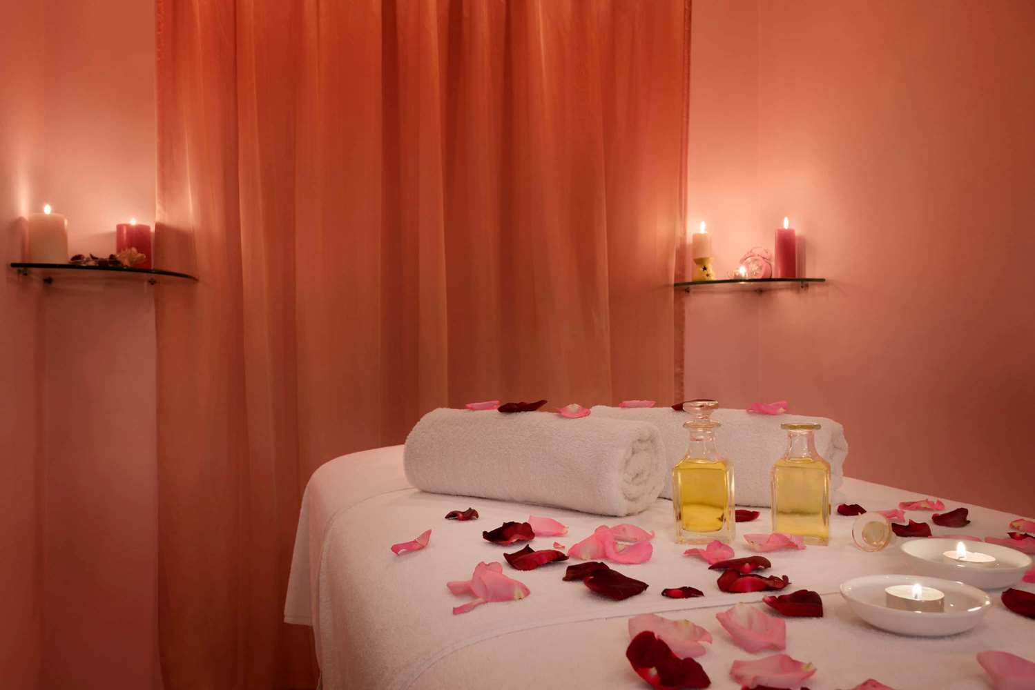 Фото Ramada by Wyndham Tashkent