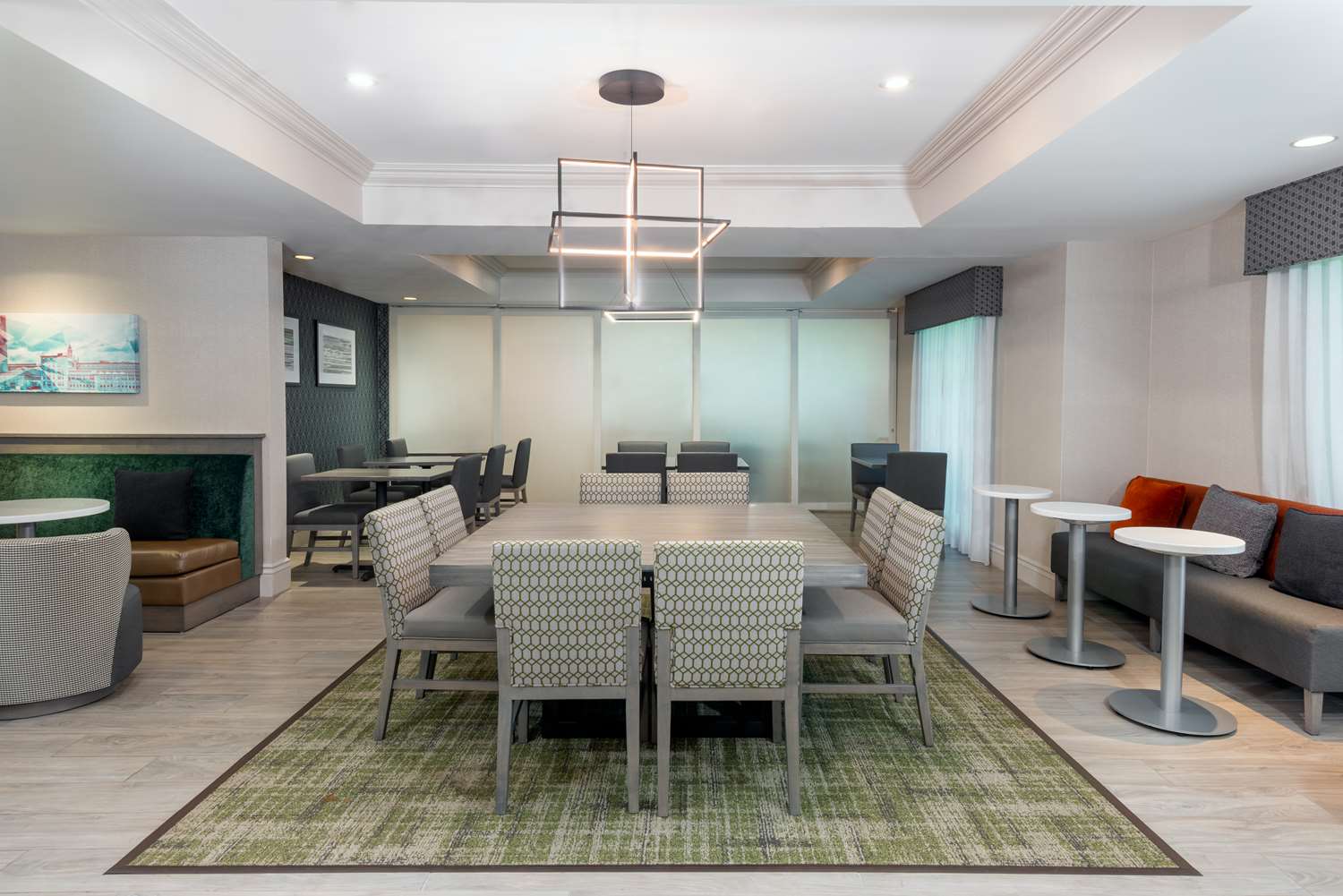 Фото Hampton Inn Boston Bedford Burlington