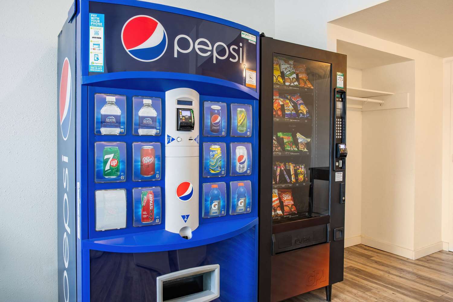 Фото Days Inn Cranbrook