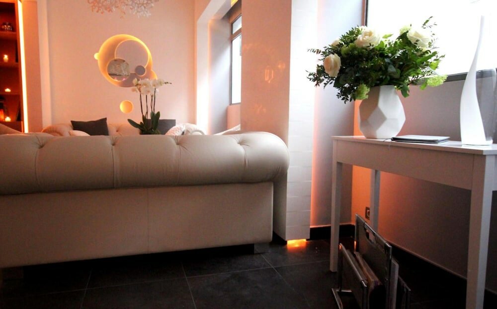 Фото Hotel Lumières Montmartre Paris