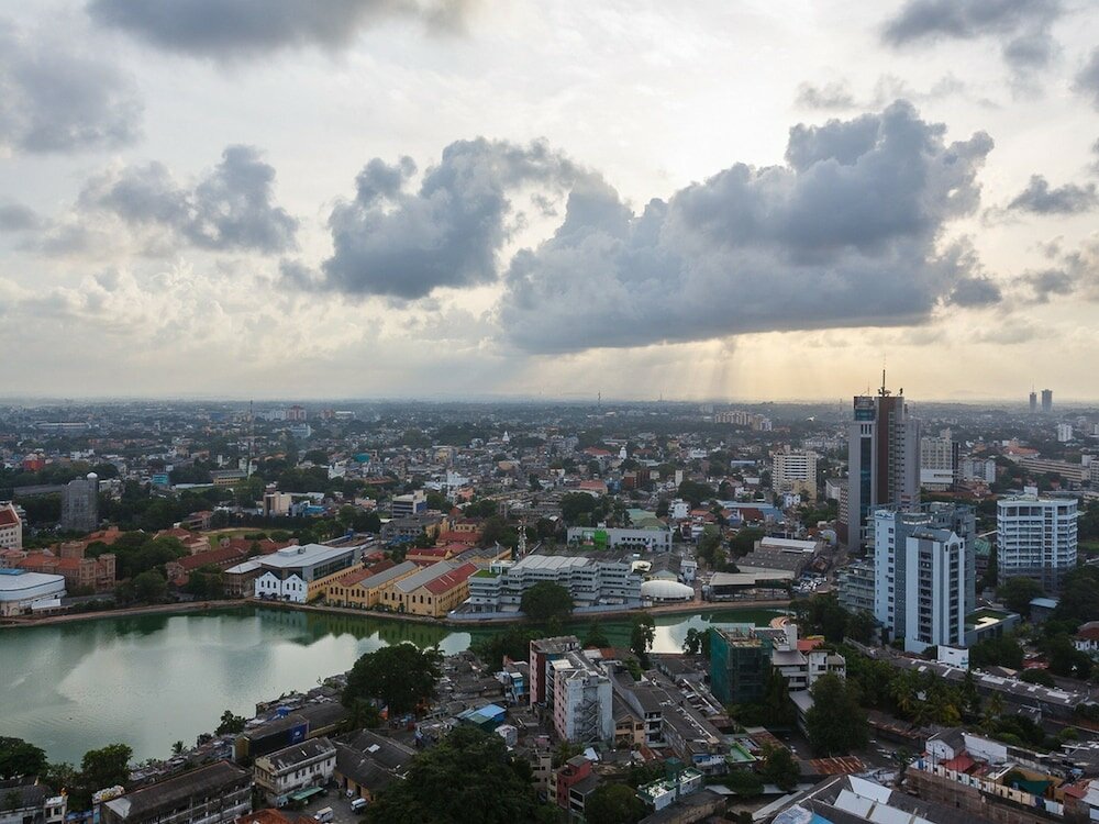 Фото Отель Hilton Colombo Residence