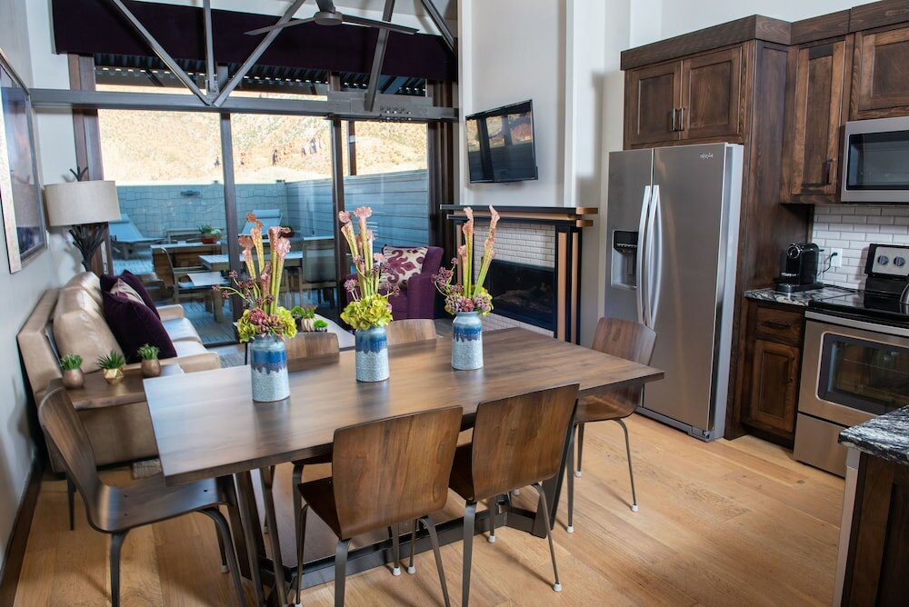 Фото Cable Mountain Lodge