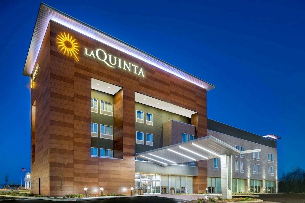 Hotel La Quinta Inn & Suites by Wyndham Louisville Ne/old Henry Rd, Louisville, photo