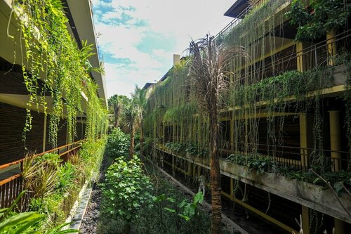 Внешний вид отеля Komaneka at Rasa Sayang в Убуде, фото 5