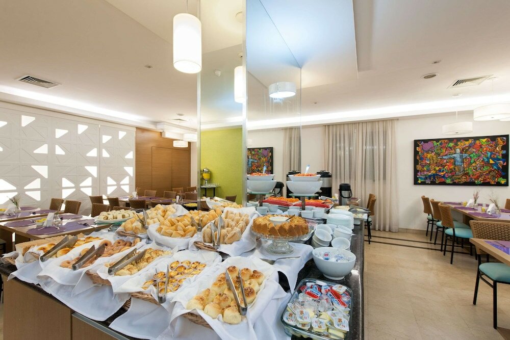 Фото Quality Suítes Oscar Freire