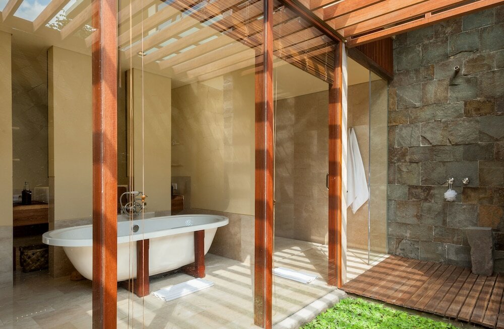 Фото Komaneka at Tanggayuda