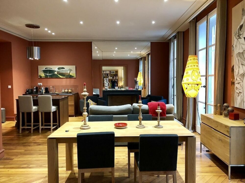 Фото Patio de l'Intendance