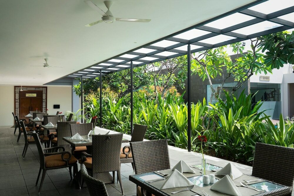 Фото Hotel Santika Mataram - Lombok
