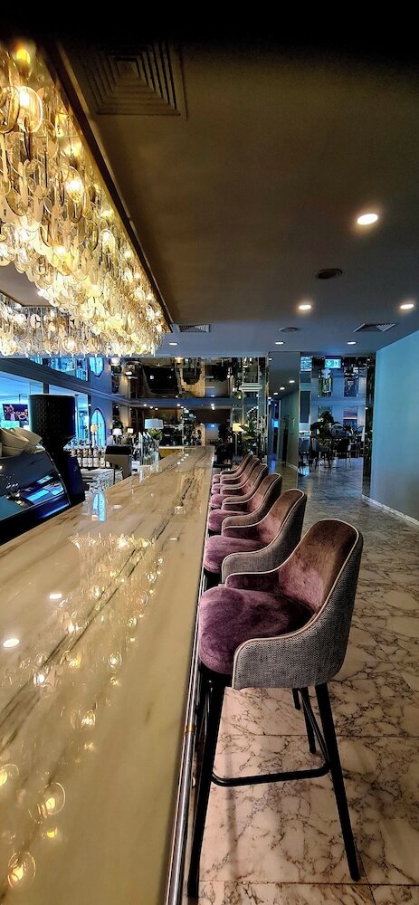 Фото Eventhotel Pyramide