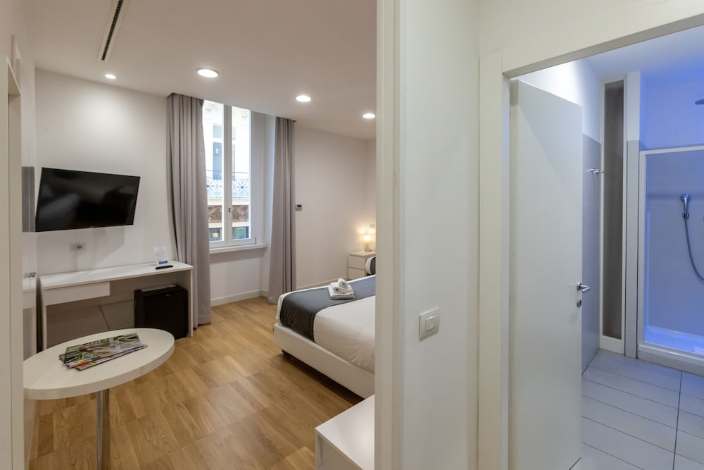 Фото Trevi Elite Rome