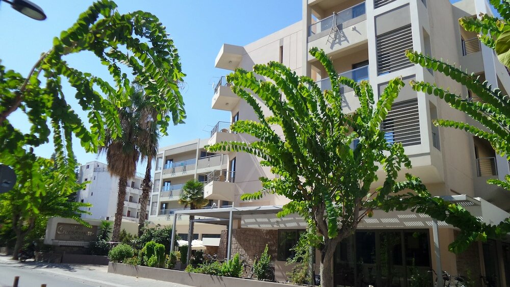 Фото отеля 3