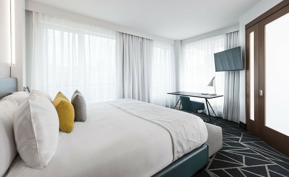 Фото Warwick Le Crystal - Montréal