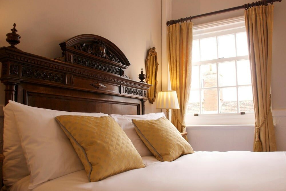 Фото Chantry Hotel