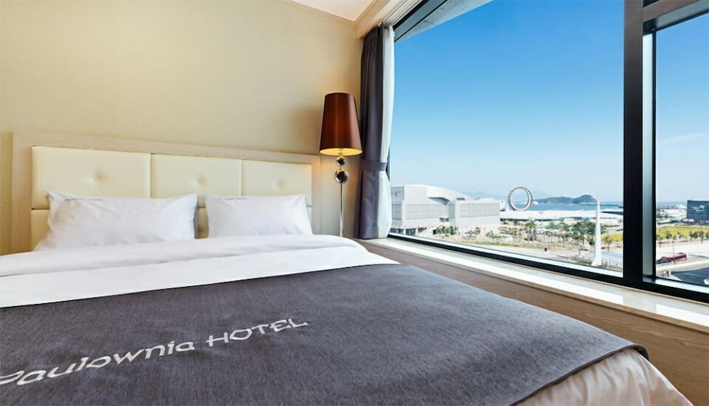 Фото Paulownia Hostel & Guest House