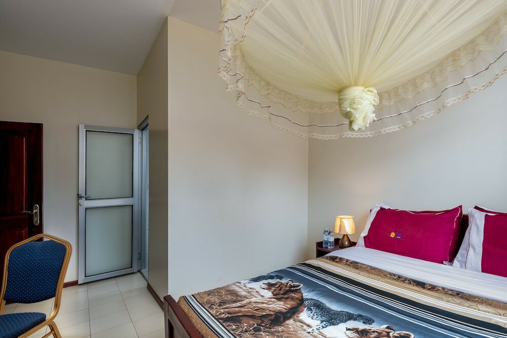 Фото Hotel Royal Nest