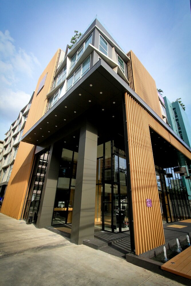 Фото Hotel Icon Bangkok Sukhumvit 2