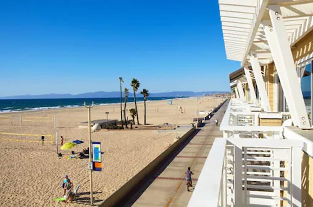 Фото Beach House Hotel at Hermosa Beach