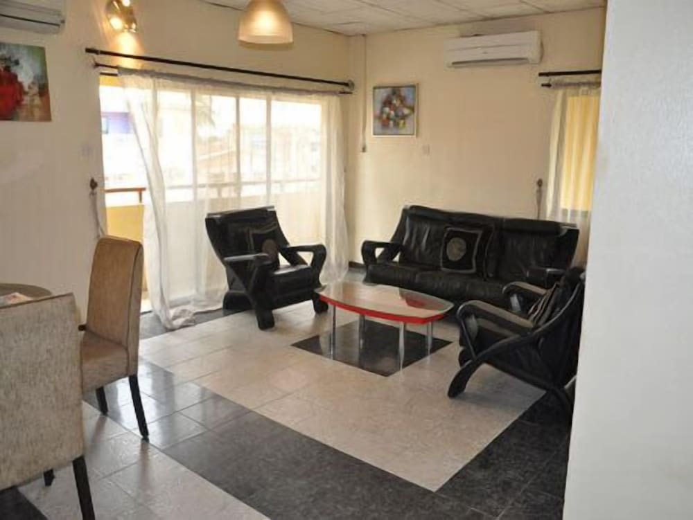 Фото Solitude Hotel Victoria Island