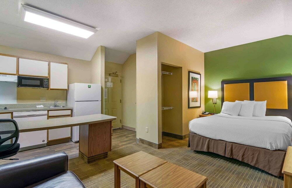 Фото Extended Stay America Suites Kansas City Airport Tiffany Spr