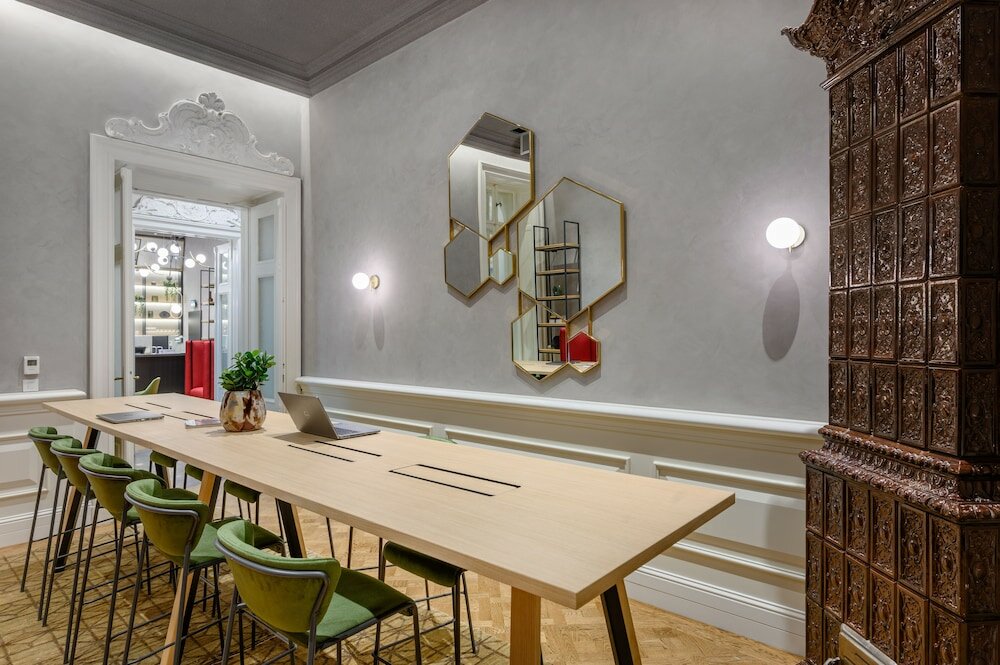 Фото Hotel Oktogon