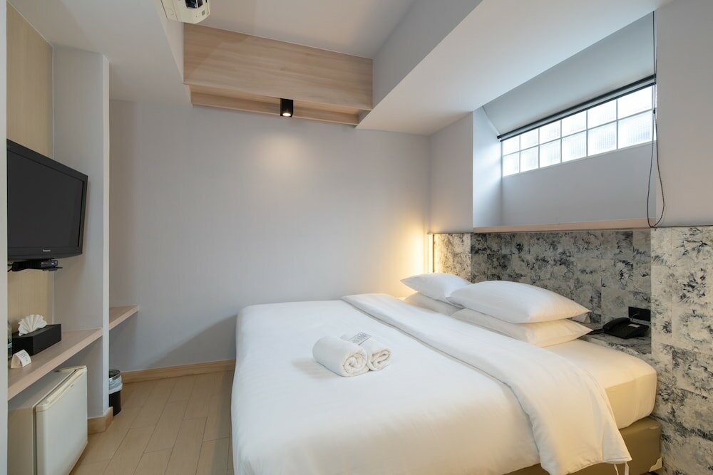Фото Metz Pratunam Hotel