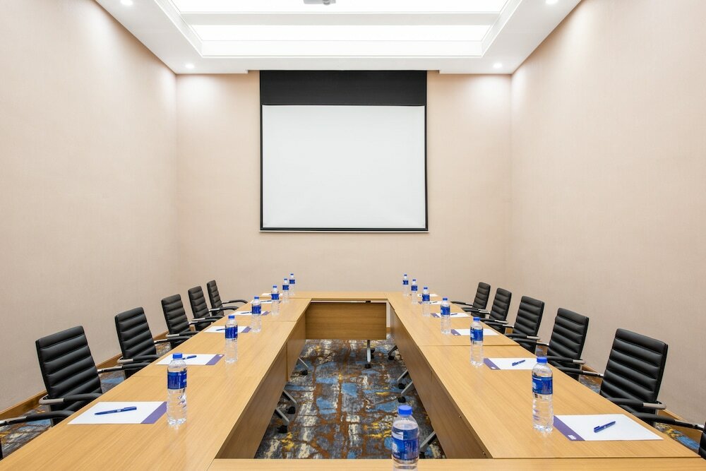 Фото Holiday Inn Express Ordos Dongshen, an Ihg Hotel