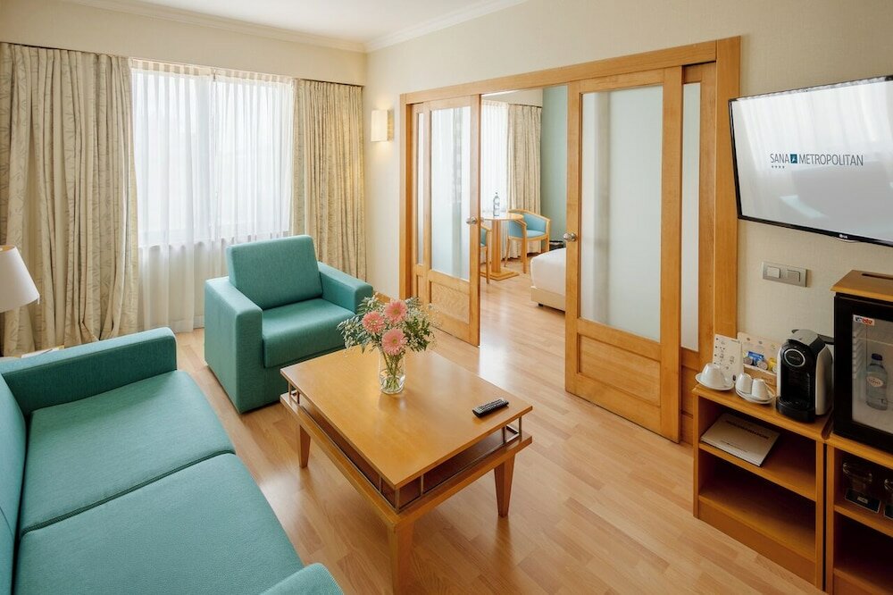 Фото Sana Metropolitan Hotel