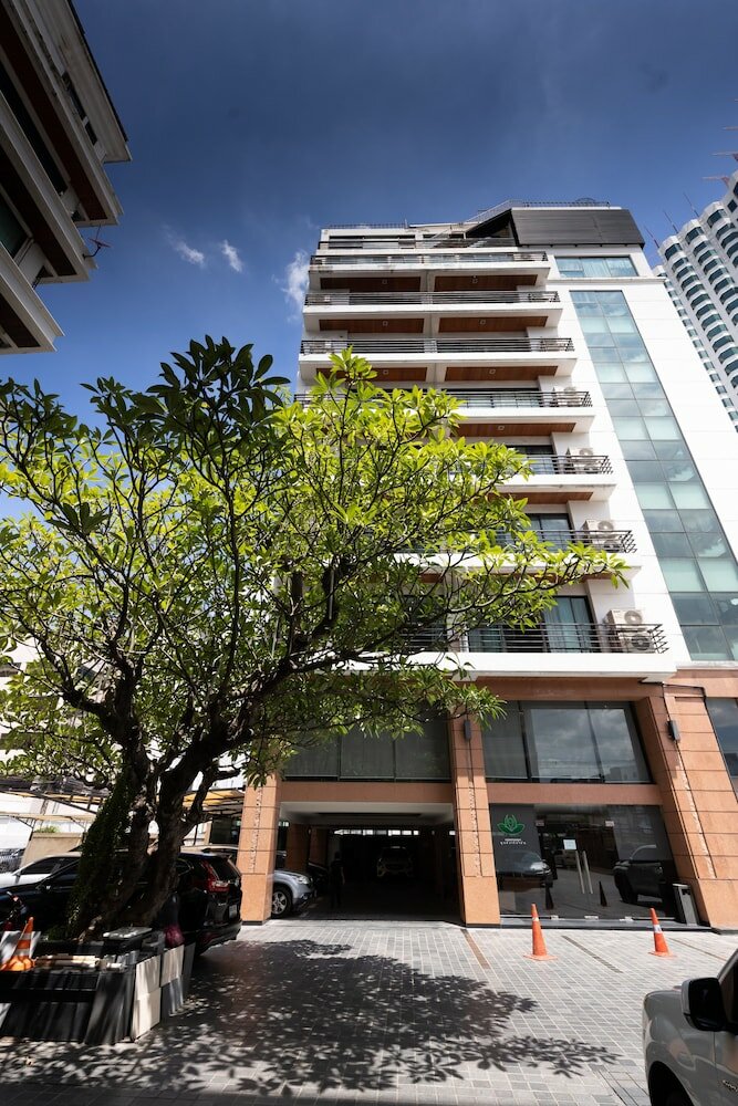 Фото Sukhothai Hotel and Residence