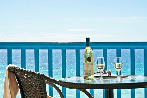 Гостиница Rostrevor Hotel в Бриджтауне