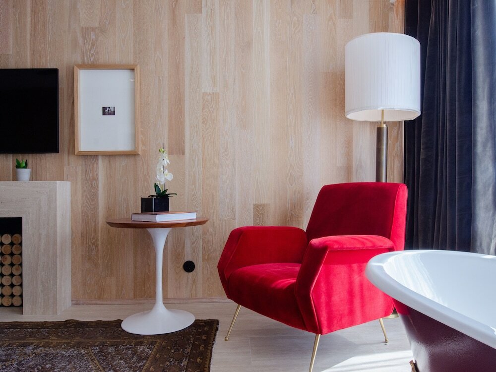 Фото Browns Avenue Hotel