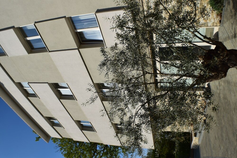 Фото Wine Hotel Cesarica