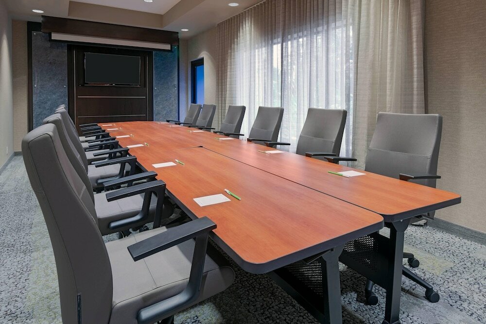 Фото Courtyard by Marriott Tampa Downtown