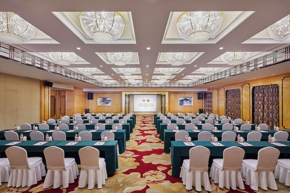 Фото Yun-zen Lotus Hotel