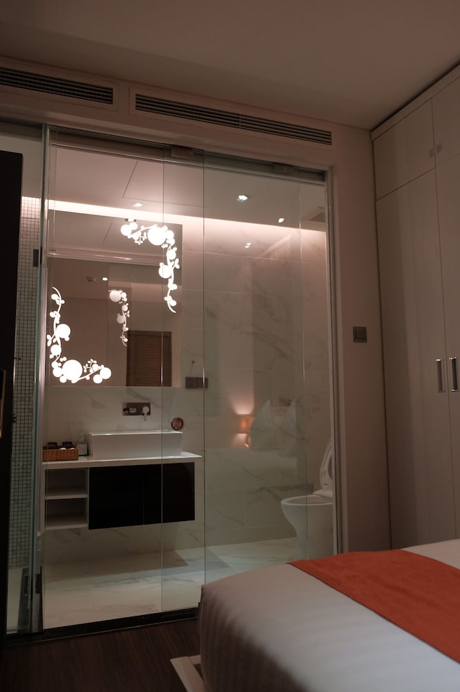 Фото Signature Boutique Hotel