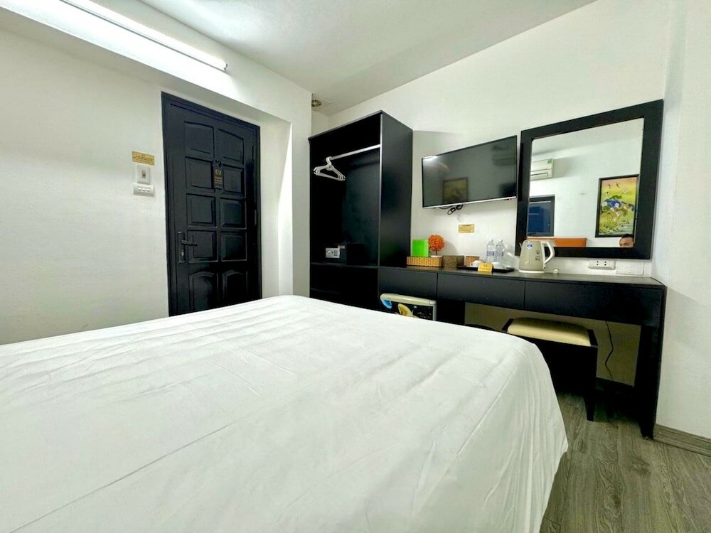 Фото Hanoi Elpis Hotel