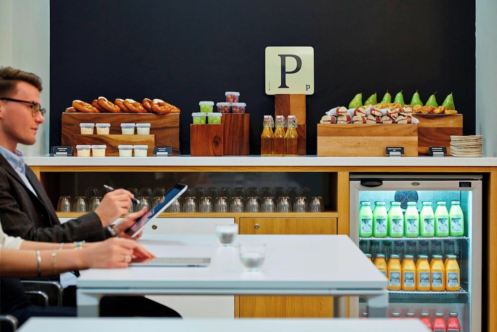 Фото London Marriott Hotel Kensington