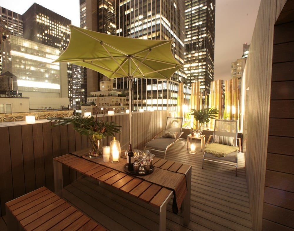 Фото The Shoreham Hotel