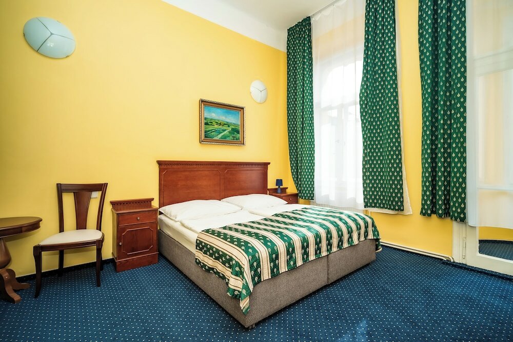 Фото Hotel Otakar