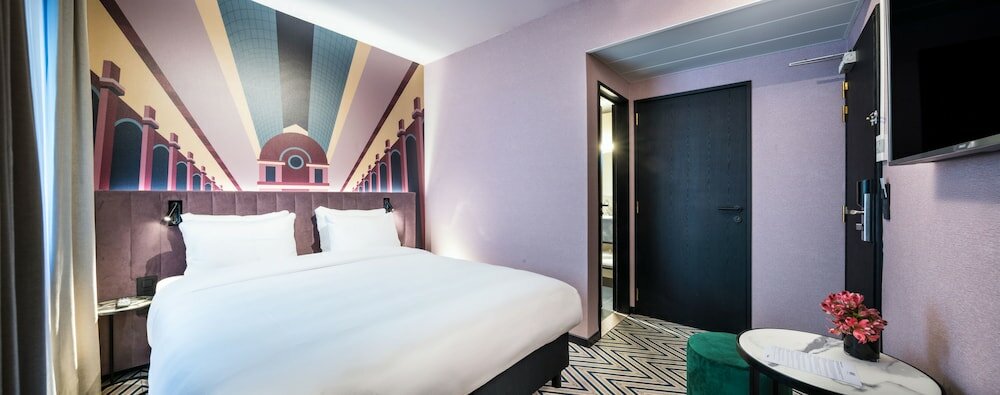 Фото Hotel Hubert Grand Place