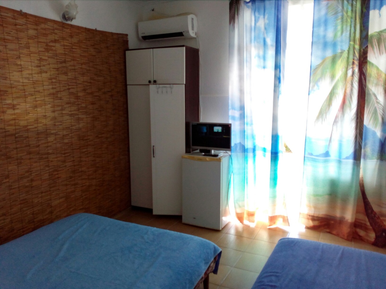 Фото Солнечный