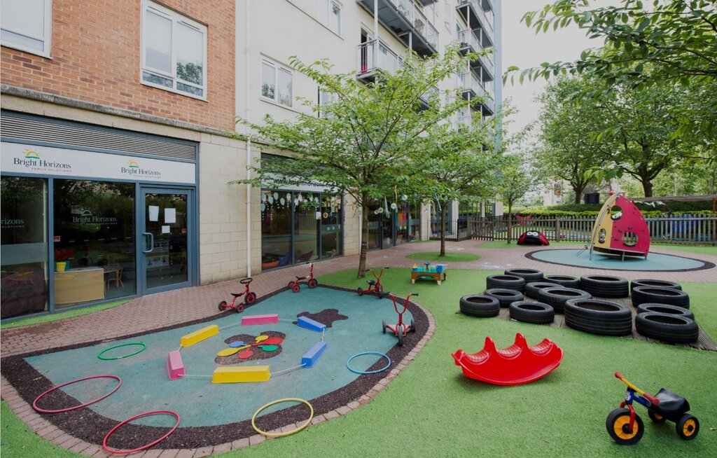 School Bright Horizons Beaufort Park Day Nursery and Preschool, London, photo