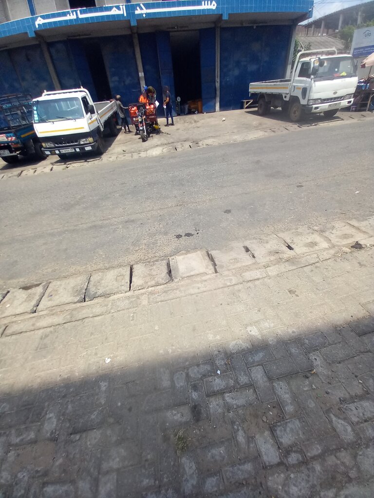 Car service, auto repair Auto Z Company Limited, Accra, photo