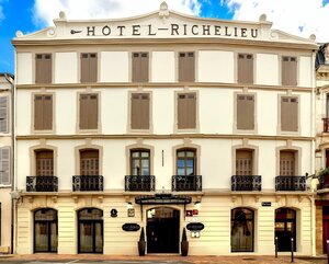 отель Hotel Richelieu