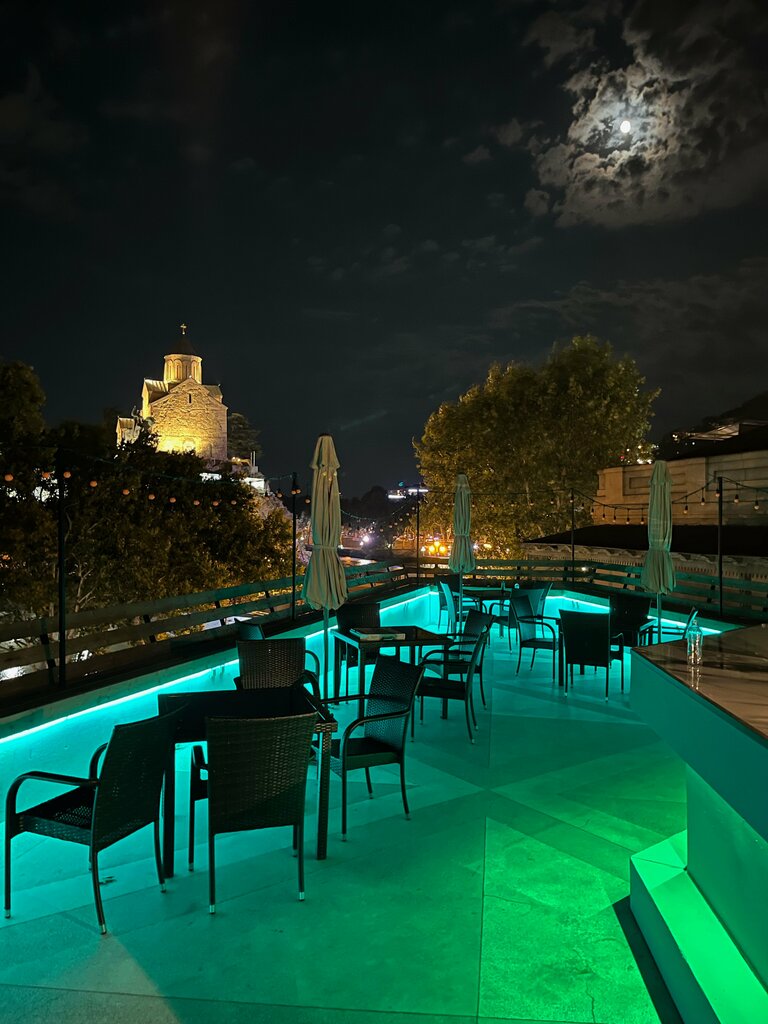 Bar, pub Jandaba'R, Tbilisi, photo