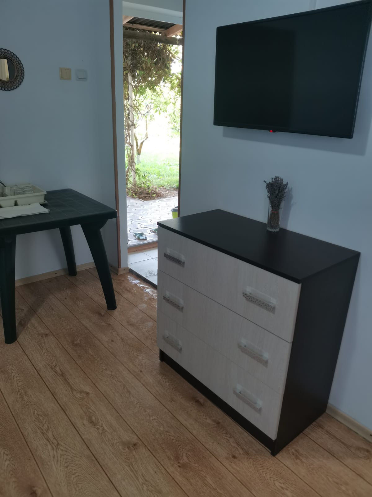 Фото Лонисера