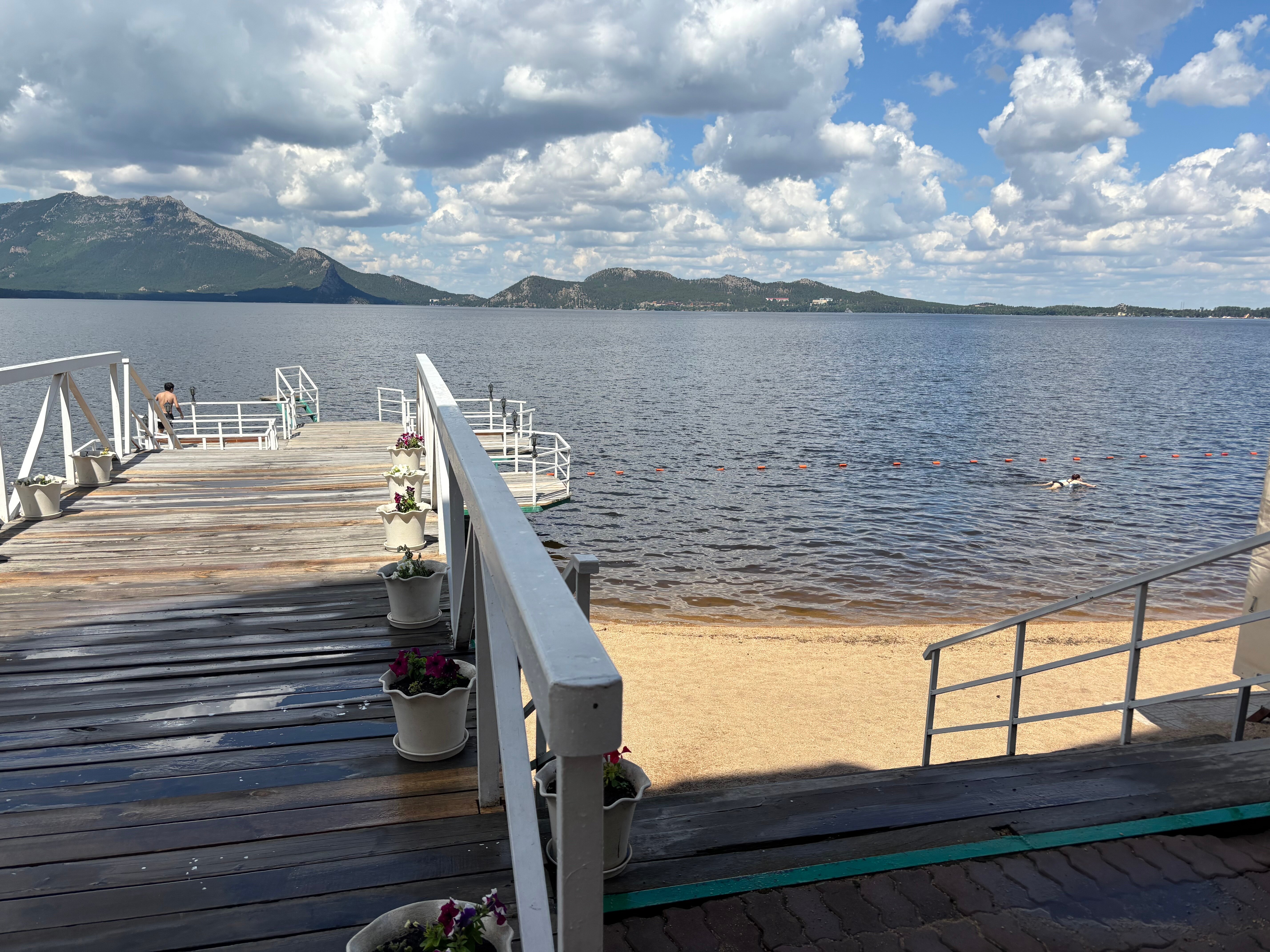 Фото Айнакол