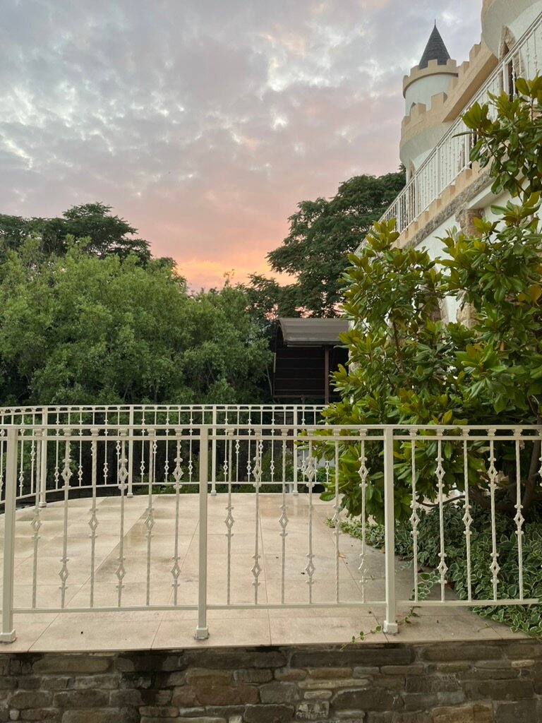 Фото Персиковый замок