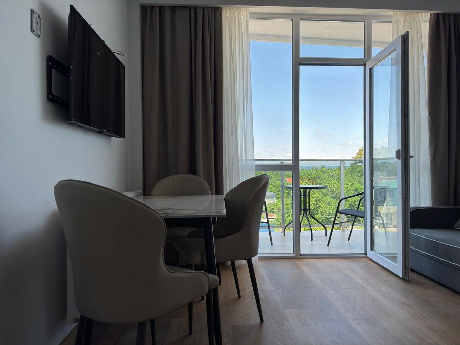 Фото 16167608133